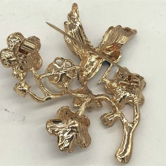 Hummingbird on Branch Pin Purple Enamel Flowers Crystal Pave Gold Plate NWT M393 - Picture 4 of 5